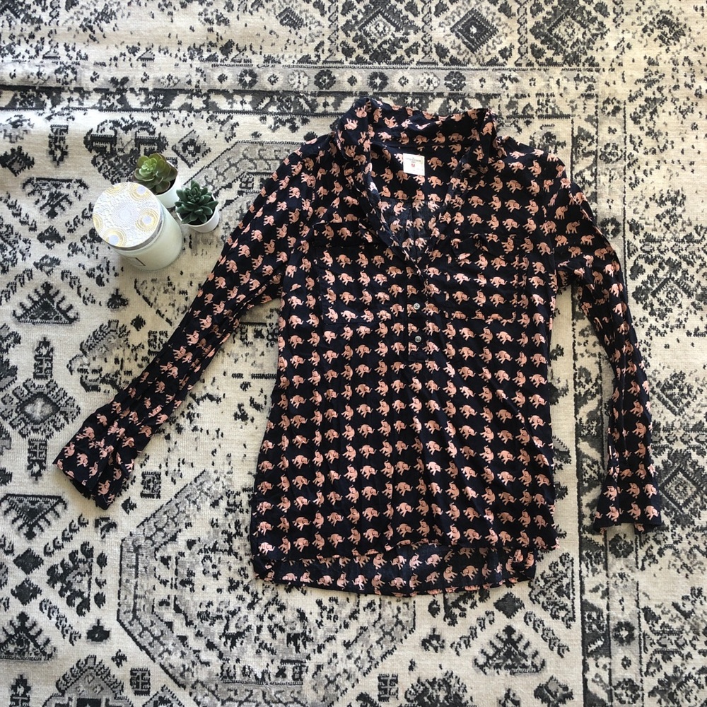 Gap- boyfriend fit shirt with elephant print